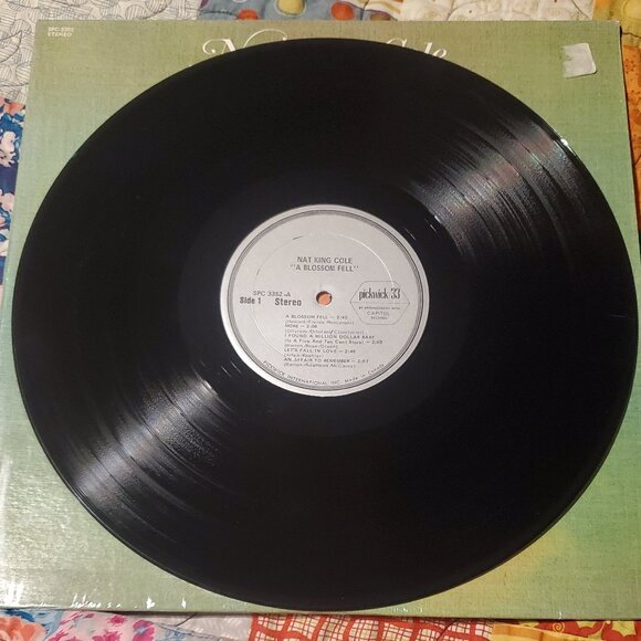 Nat King Cole - A Blossom Fell - Vinyl LP Record - Picture 4 of 4